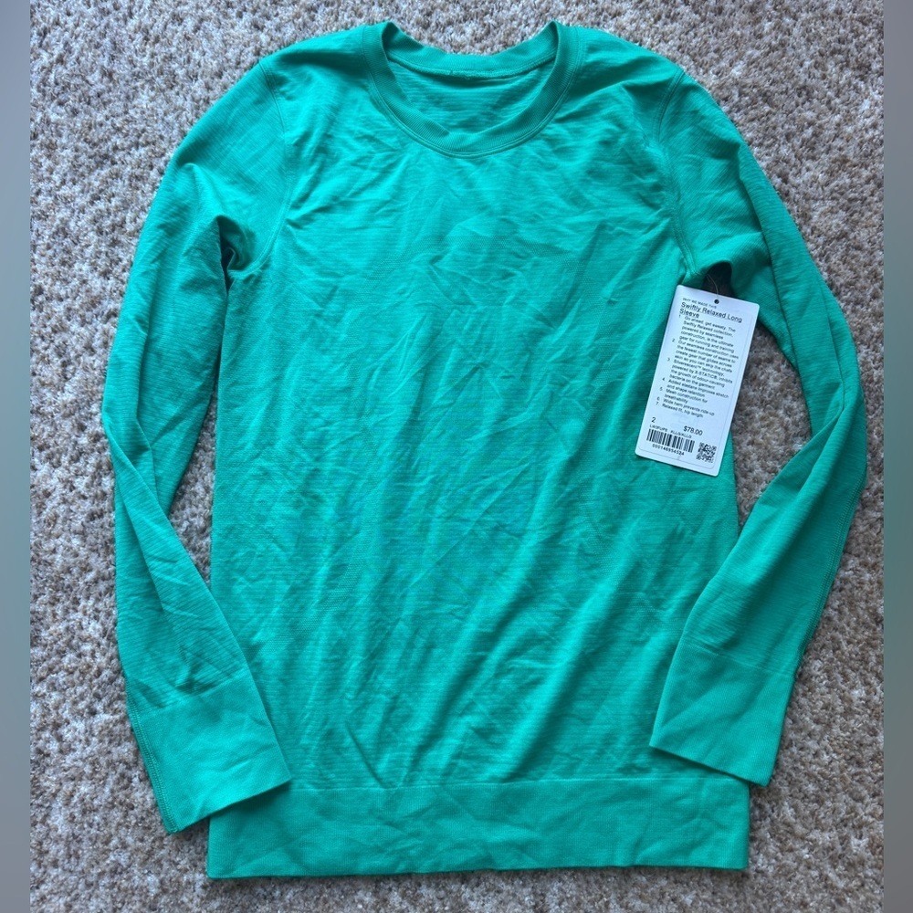 lululemon Women’s Swiftly Relaxed Long-Sleeve Shirt Size 2 Kelly Green